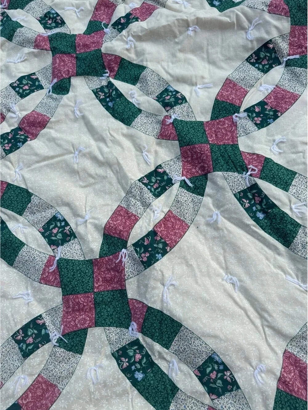 PRINTED DOUBLE WEDDING RING QUILT FABRIC QUEEN
